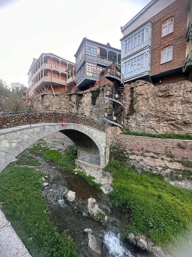 Nikas Apartment Тбилиси